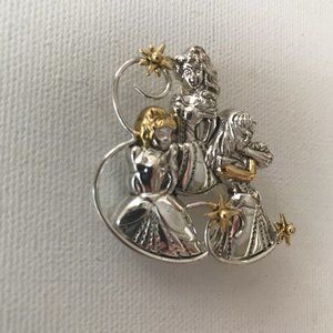 Cinderella Pendant Pin Princess New Broadway Play